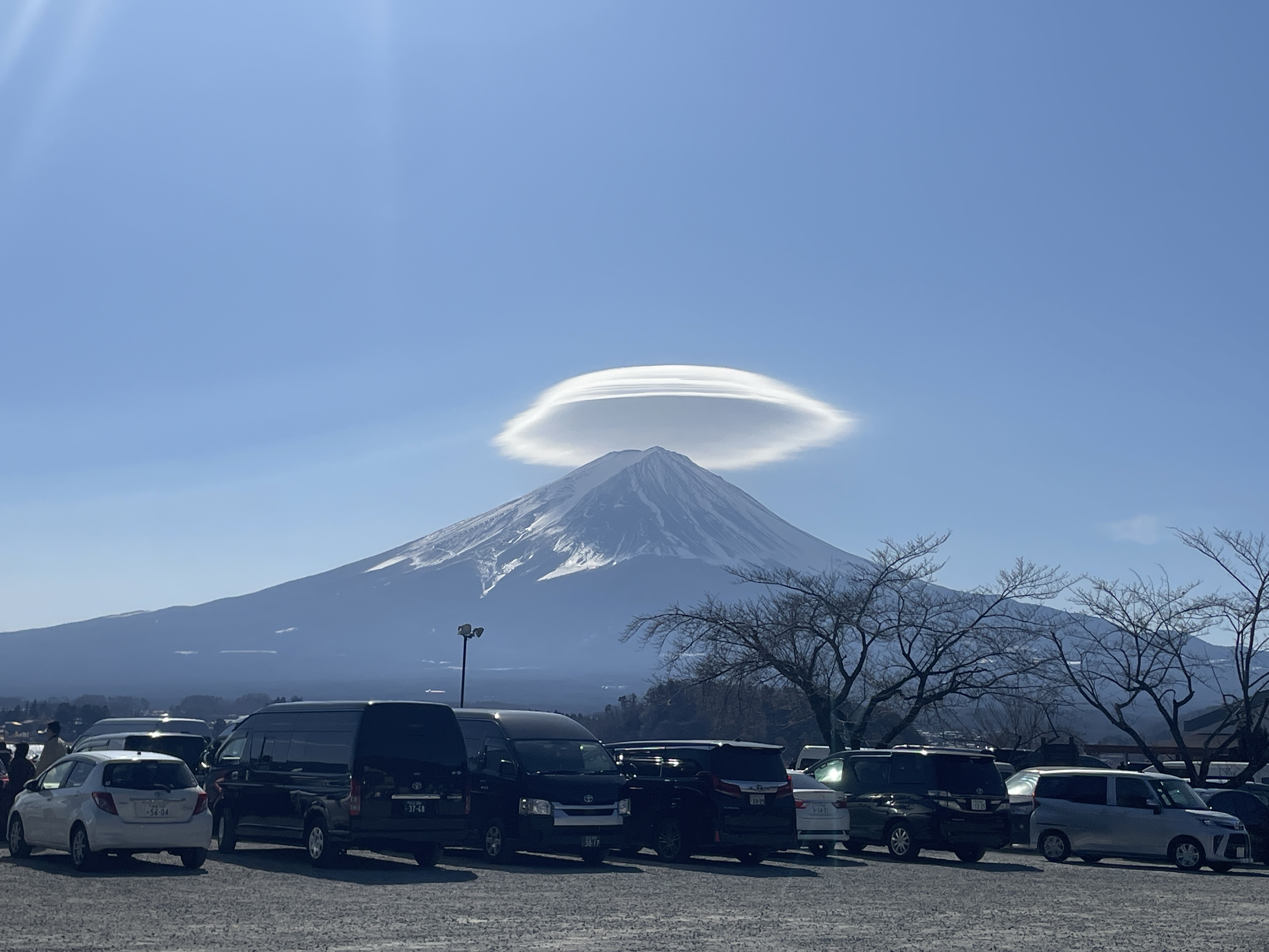富士山與笠雲景色