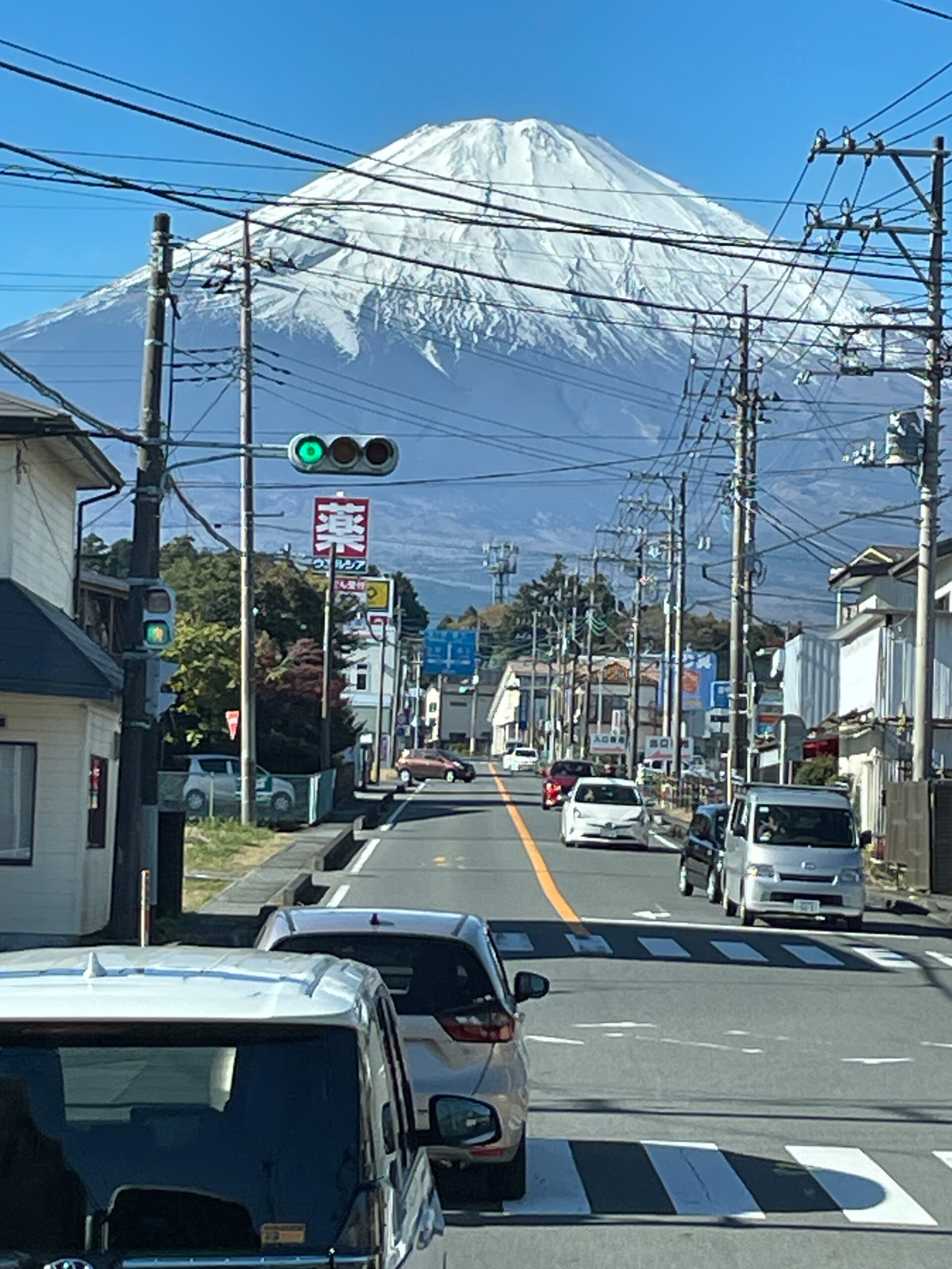 Japan Golf Chauffeur vs Self-Drive Complete Guide — Miramar Japan travel guide